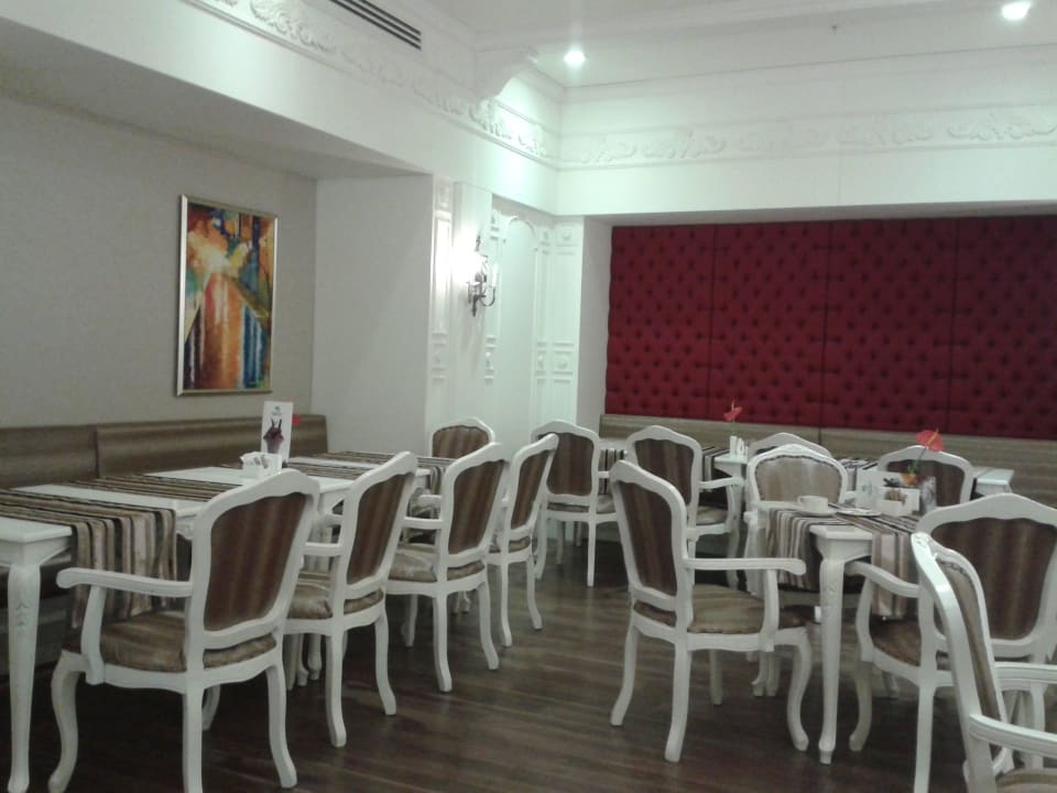 Patisserie Diamond Excellence Resort & Spa