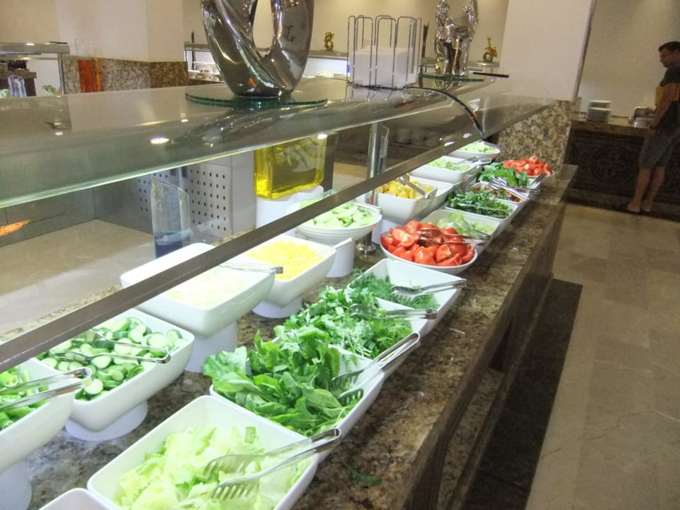 Salatbüffet Crystal Tat Beach