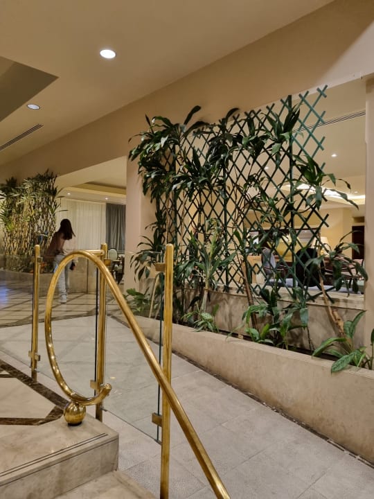 Lobby Adams Beach Hotel