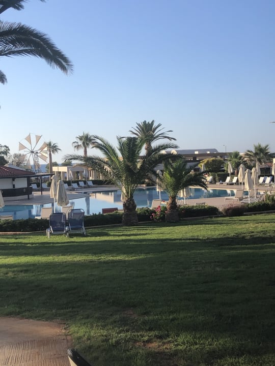 Pool Anissa Beach & Village