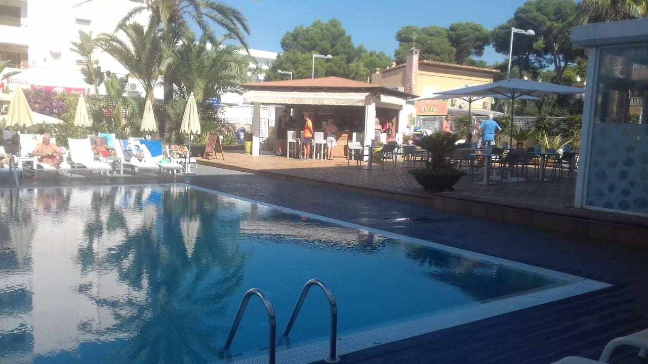 Es fehlt die gemühtlichkeit Grupotel Acapulco Playa - Adults Only