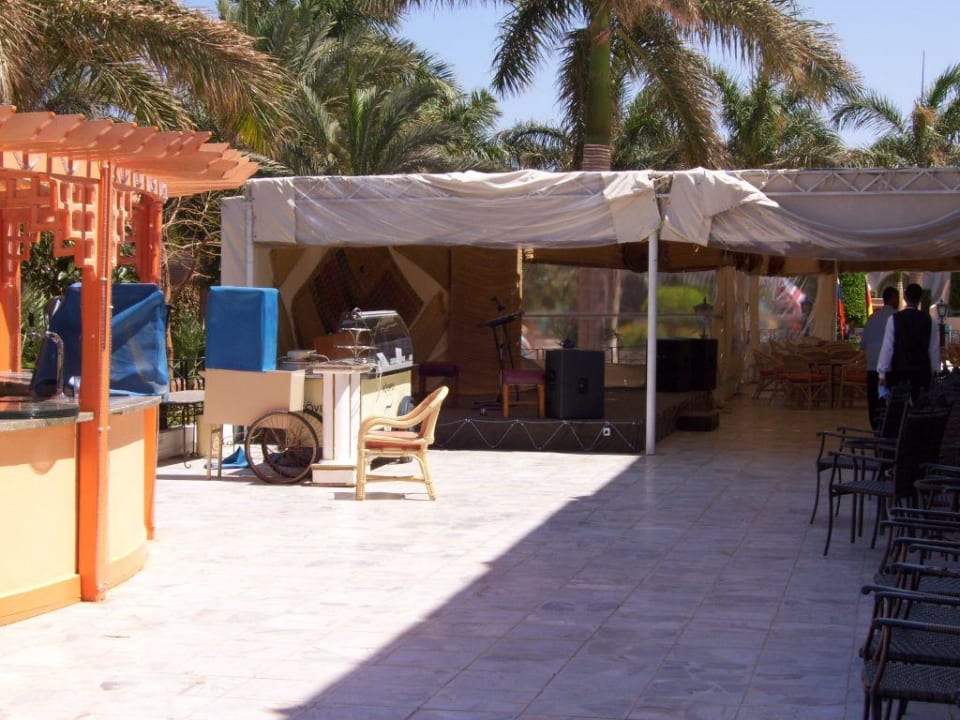 Kleine Animationsbühne Aladdin Beach Resort