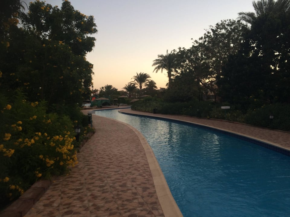 Schwimmen  Golden Beach Resort