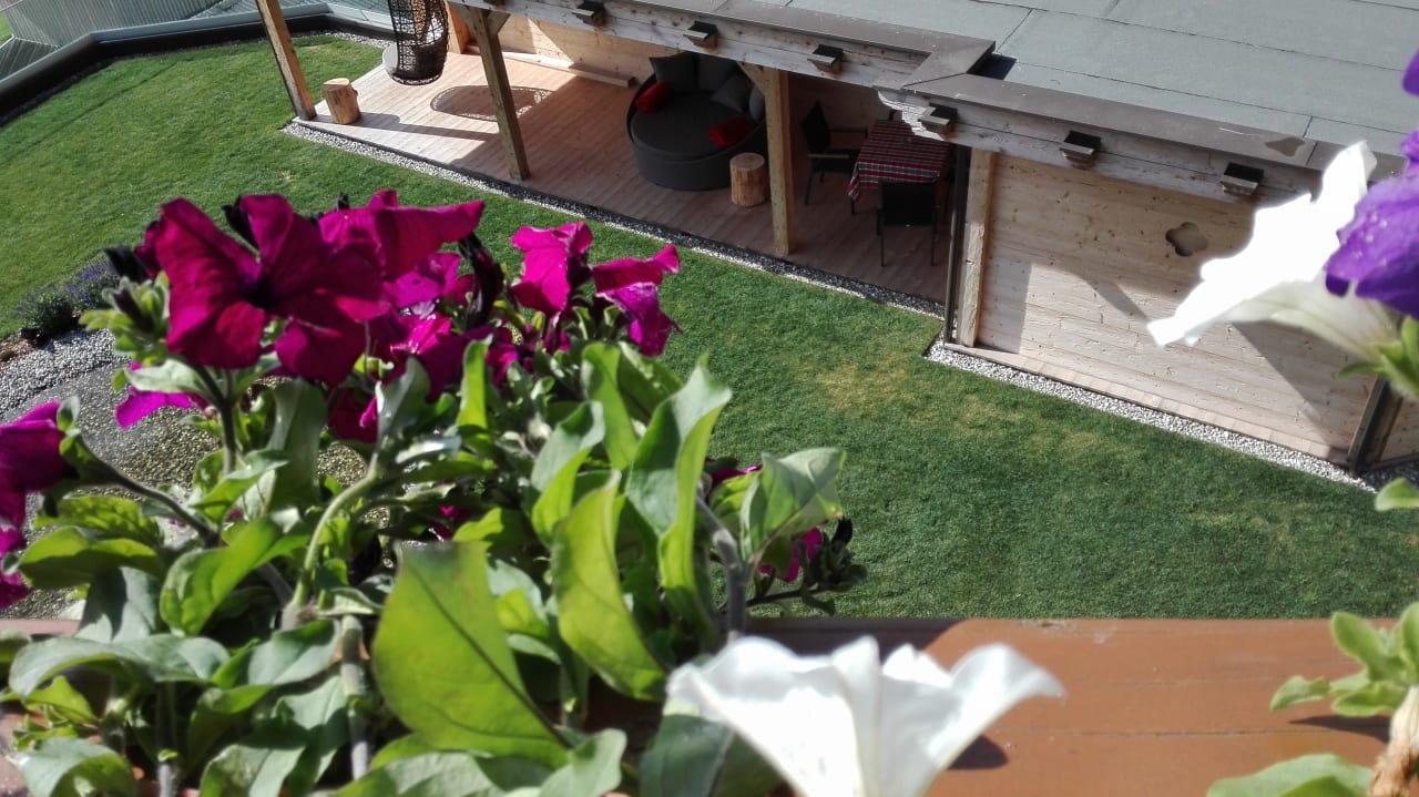 "Gartenanlage" Hotel Schönblick (Maranza / Meransen) • HolidayCheck