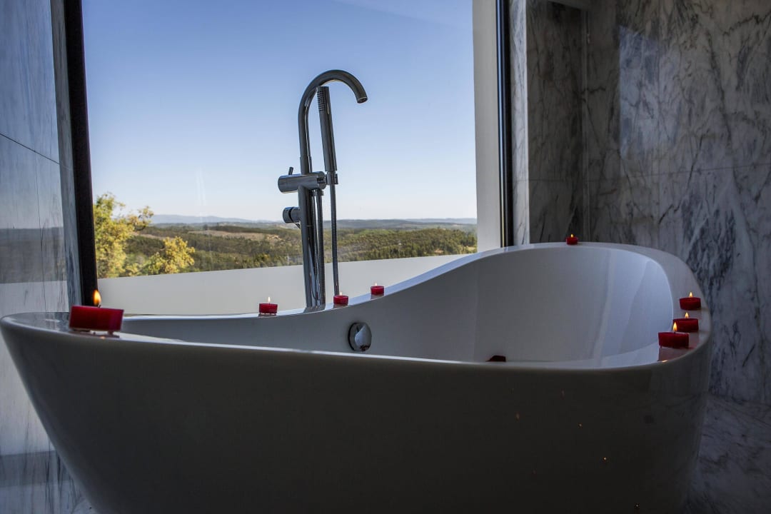 Suite King Enigma - Nature & Water Hotel