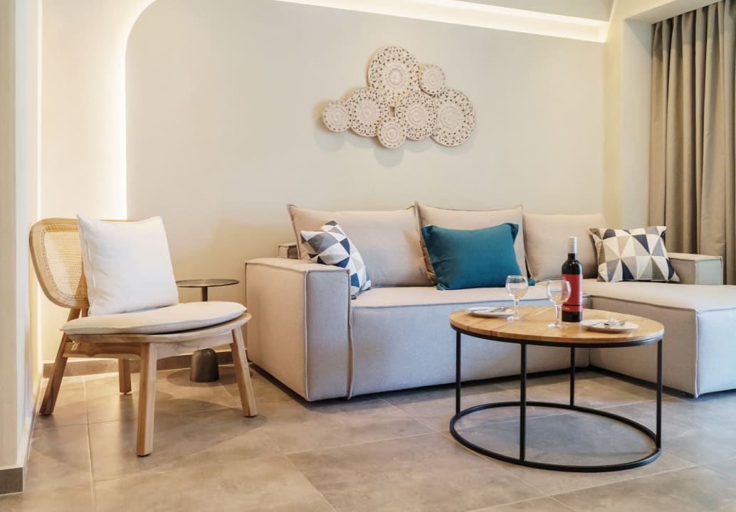 Zimmer Tylissos Beach Hotel