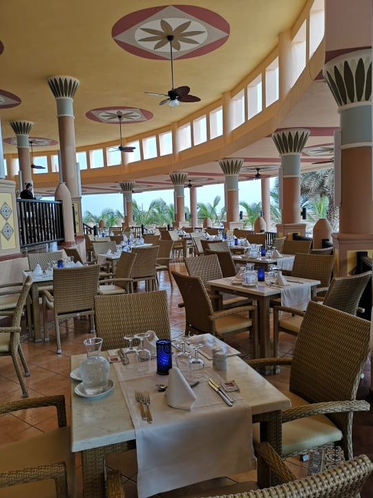 Gastro Hotel Riu Funana