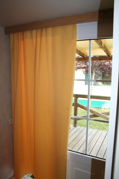 Schlechte Vorhänge Camping Laguna Village