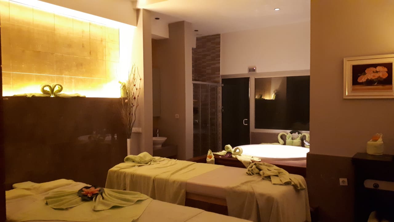 Sport & Freizeit Commodore Elite Suites & Spa - Adults only