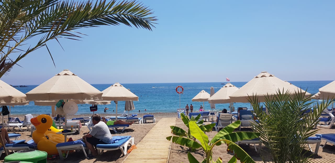 Strand Saphir Resort & Spa