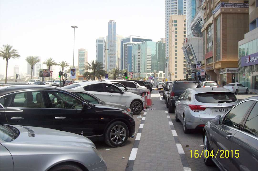 Alles ordentlich Corniche Hotel Sharjah