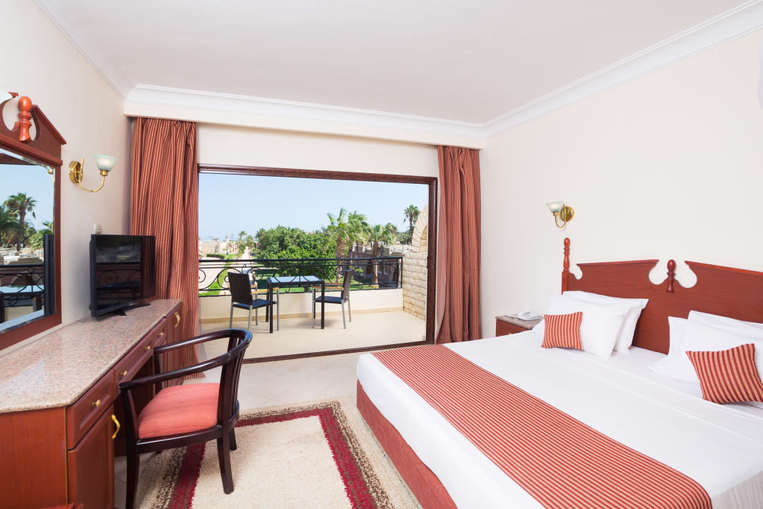 Zimmer Aladdin Beach Resort