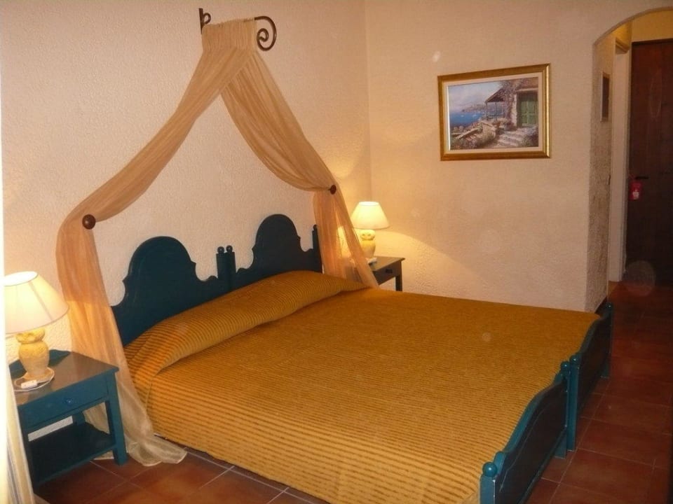 Himmelbett Alexander Beach Hotel & Village Resort