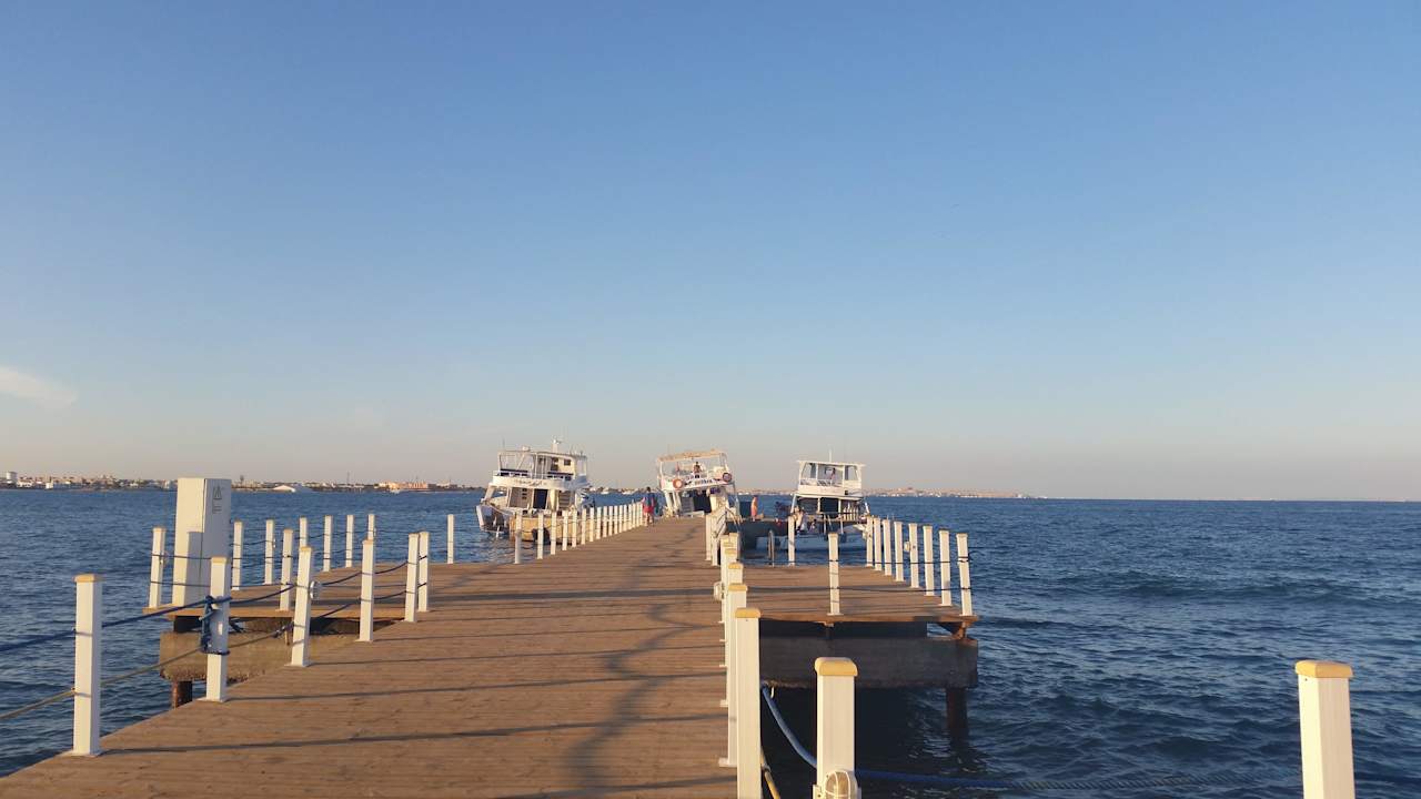 Steg Pickalbatros Alf Leila Wa Leila Resort - Neverland Hurghada