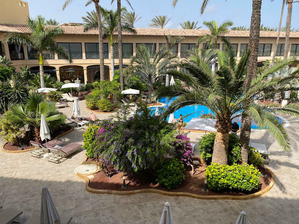 Pool Secrets Bahia Real Resort & SPA
