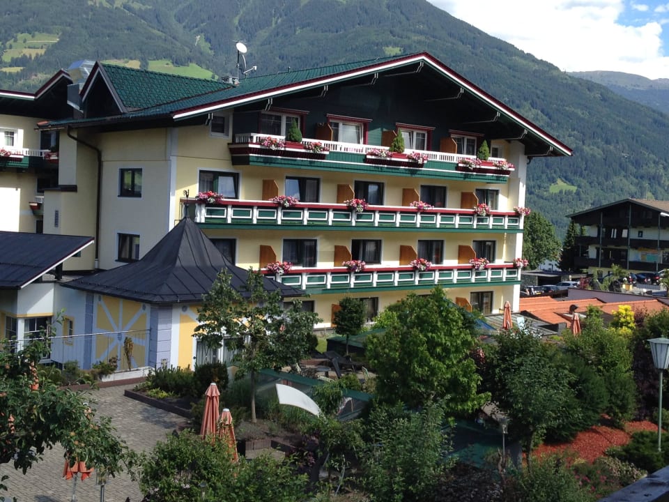 Ansicht von der Strasse Hotel Kohlerhof