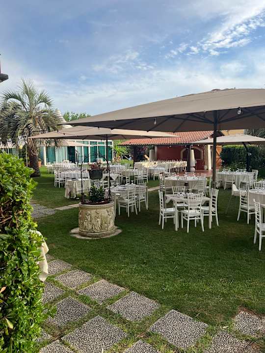 Gartenanlage Hotel Le Rotonde