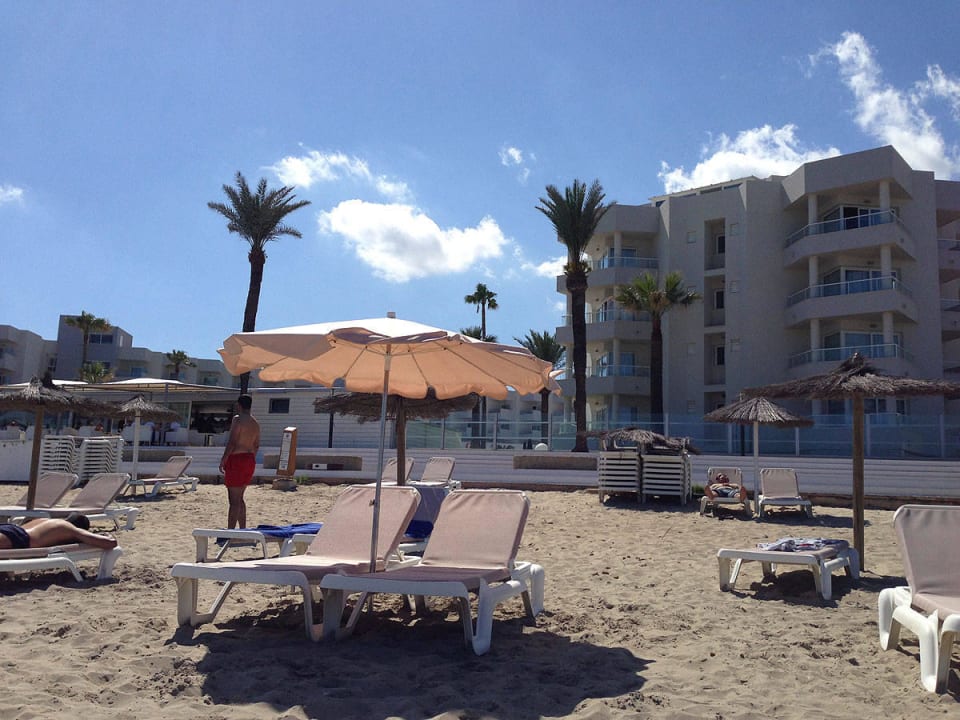 Strandansicht Hotel Garbi Ibiza & Spa