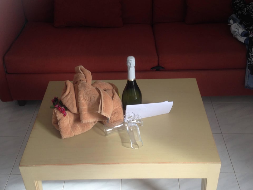 Geburtstagsüberraschung des Hotels SBH Hotel Taro Beach