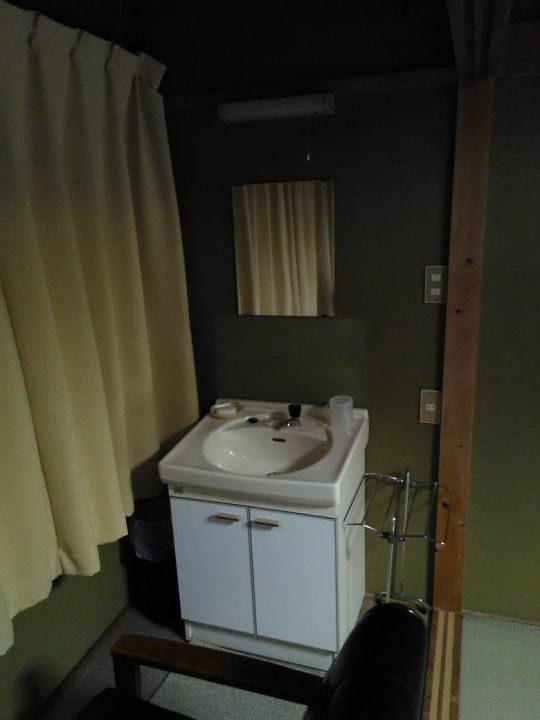 Wash Basin Hotel Mifuji
