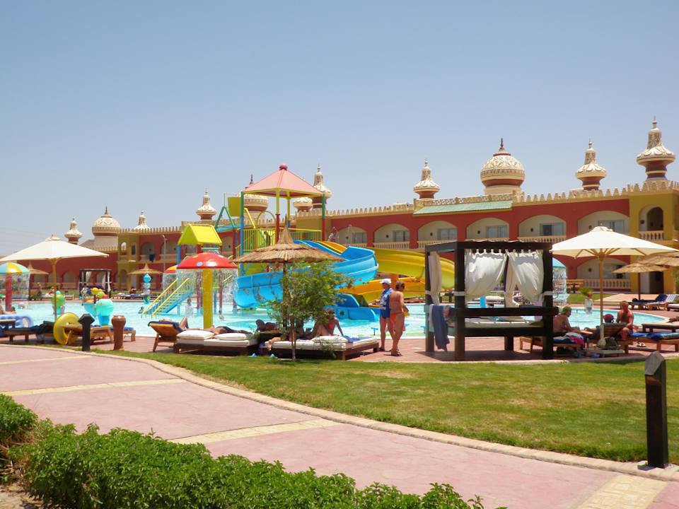 Basen dla dzieci Pickalbatros Alf Leila Wa Leila Resort - Neverland Hurghada