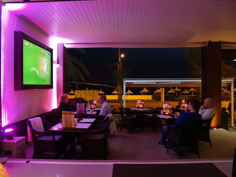 Restaurant 2 Hotel Q Royal