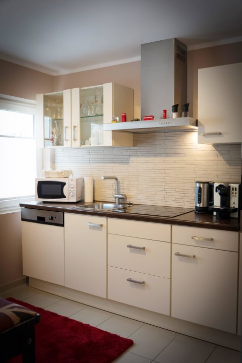 Geräumige Küche Taunus Lodge