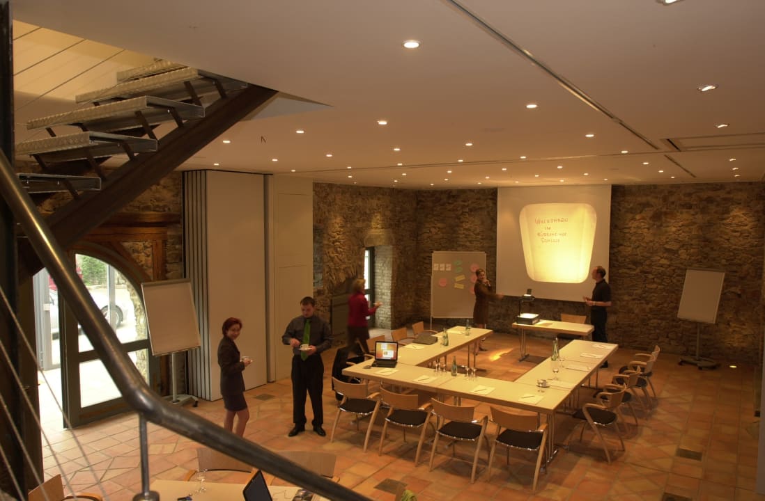 Sonstiges Breuers Rüdesheimer Schloss