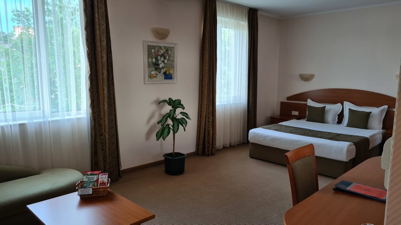 Zimmer Hotel Sevlievo Plaza