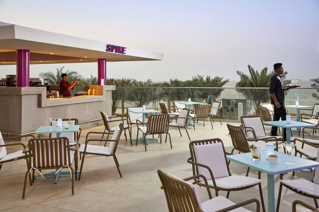 Gastro Hotel Riu Dubai