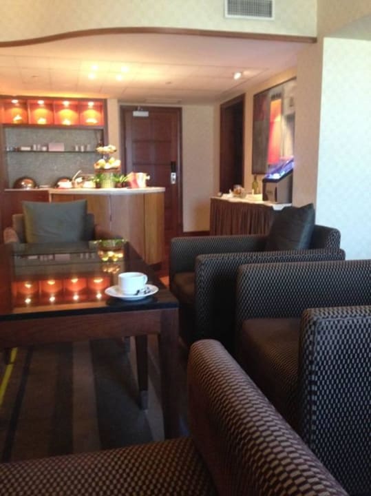Lounge Sheraton Brussels Airport Hotel