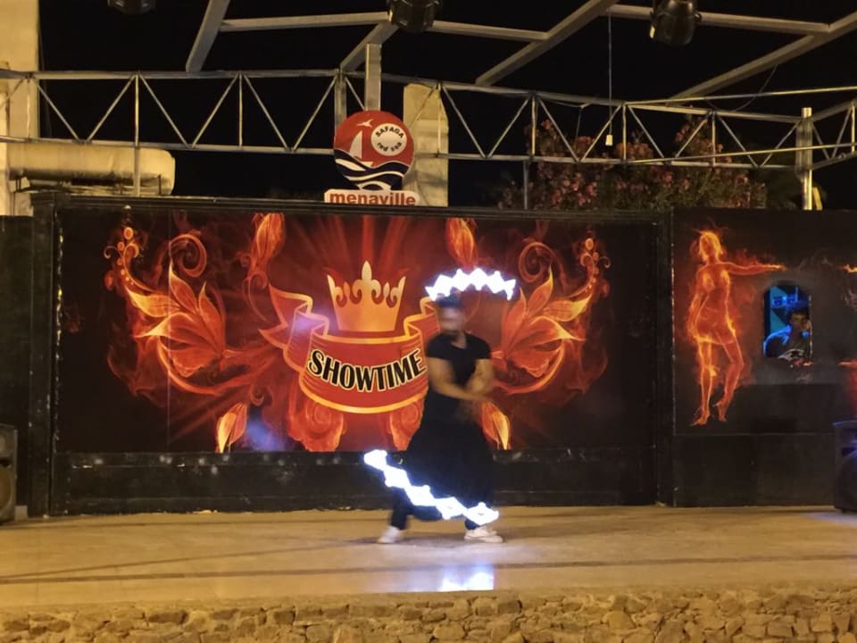 Lightshow  Menaville Safaga