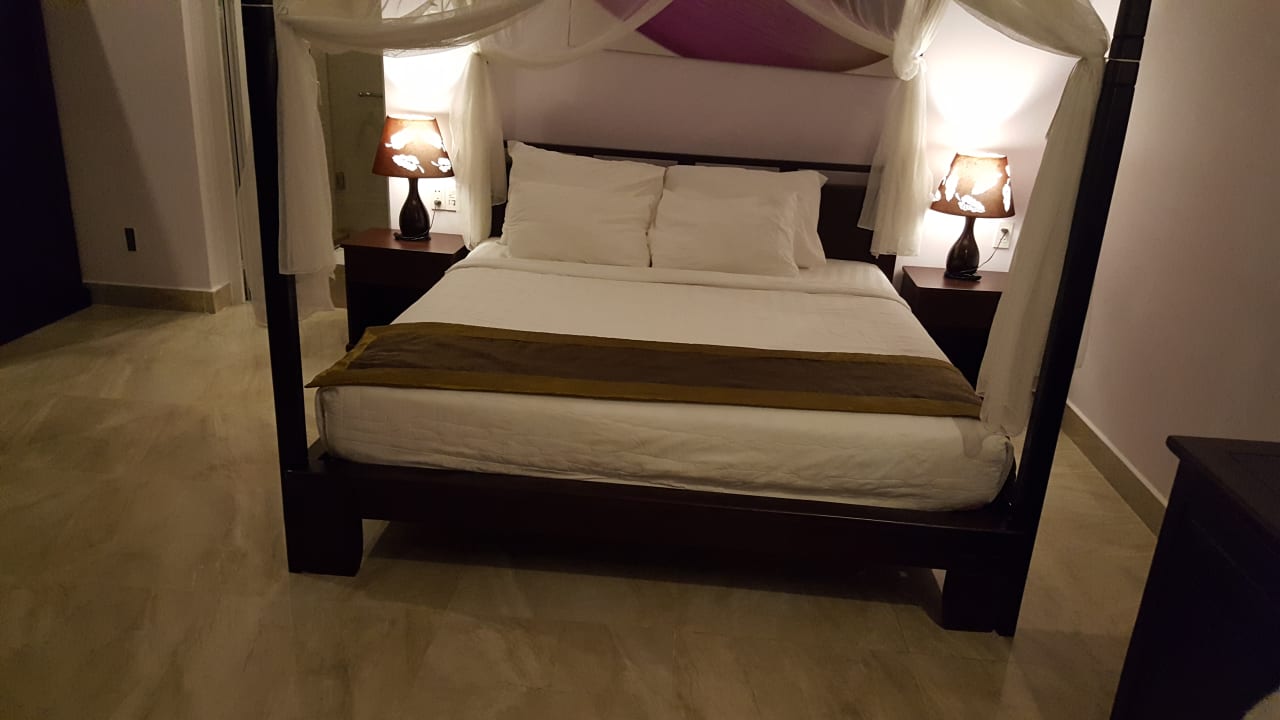 Zimmer Sea Sense Resort