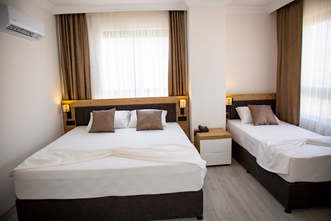 Zimmer Bloomtalya Hotel