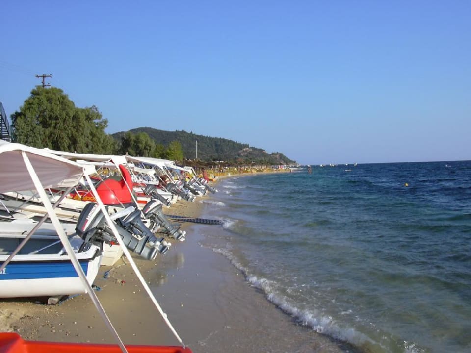 Bootsverleih Akrathos Beach Hotel