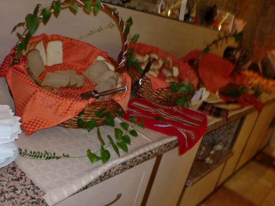 Mittagsbüffet Odessos Park Hotel