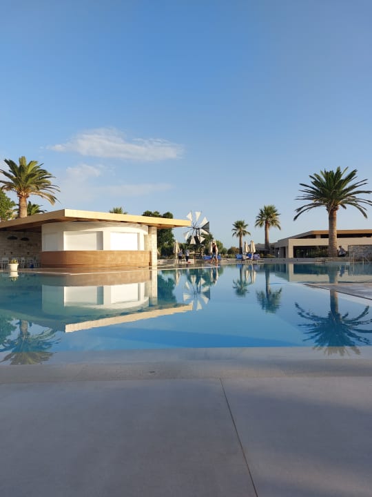 Pool Anissa Beach & Village