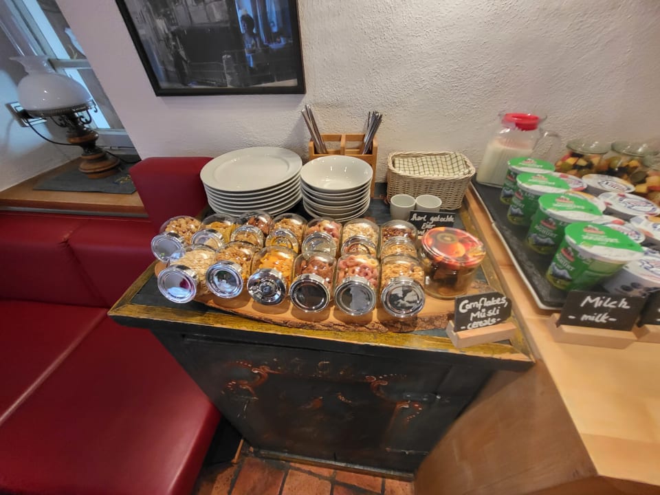 Gastro Hotel Schiefes Haus