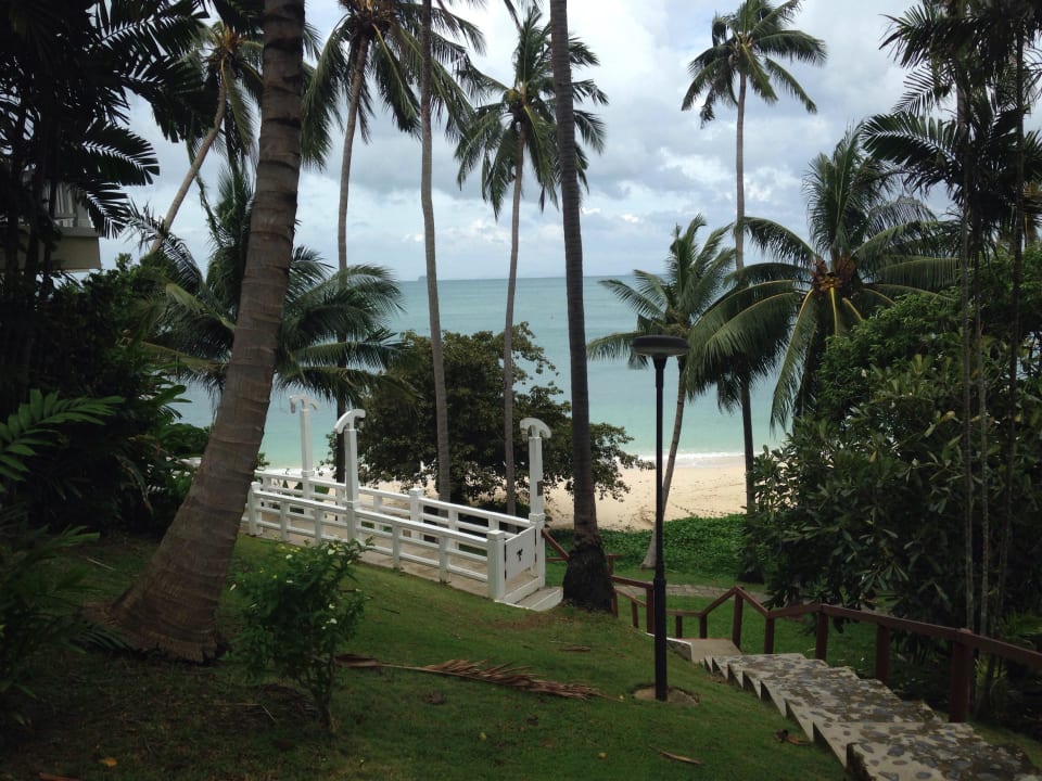 Weg zum Strand Cape Panwa Hotel