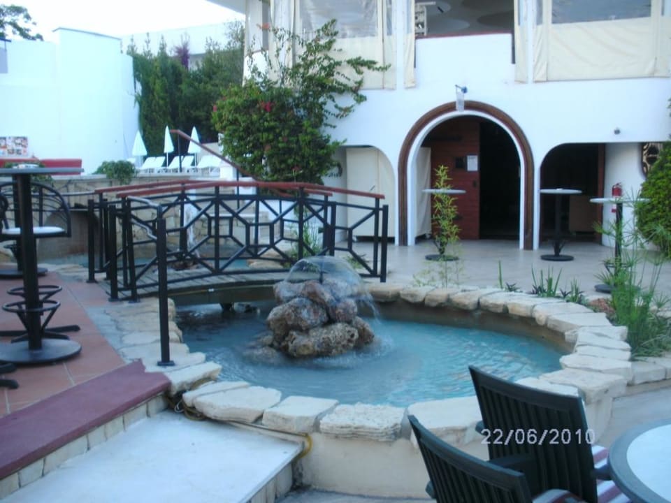 Eine der drei Bars Labranda Alantur Resort