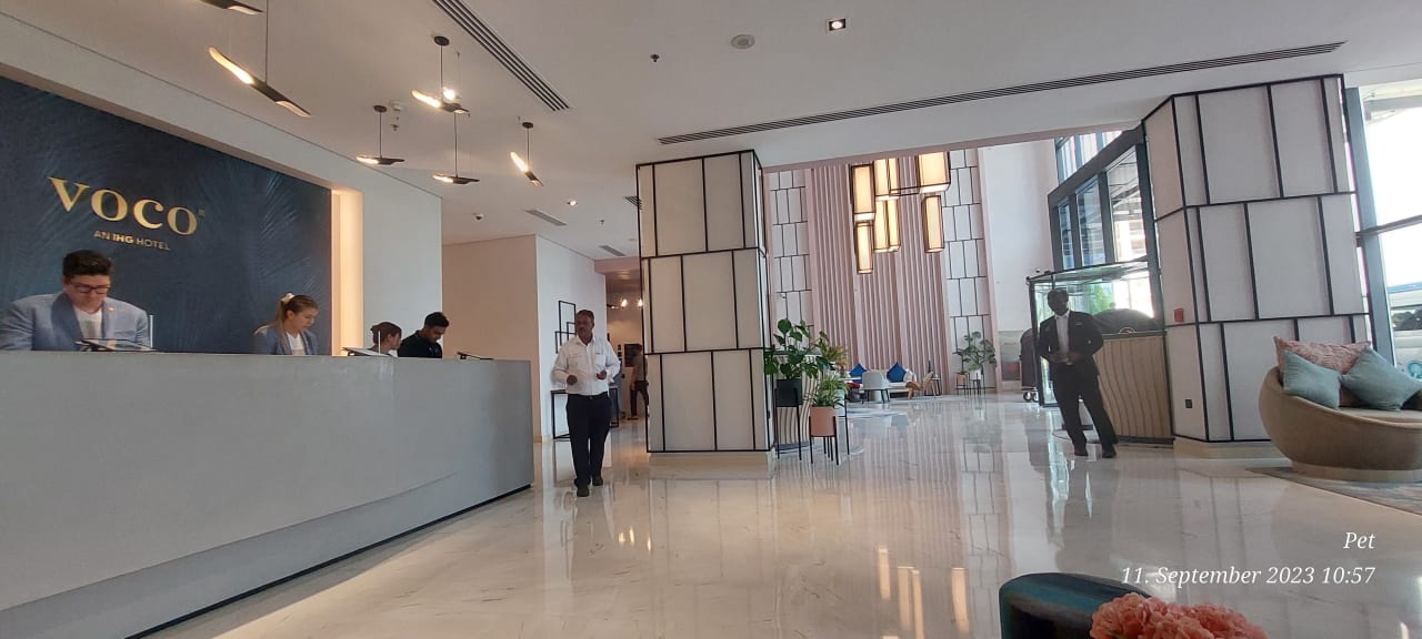 Lobby voco Dubai The Palm by IHG