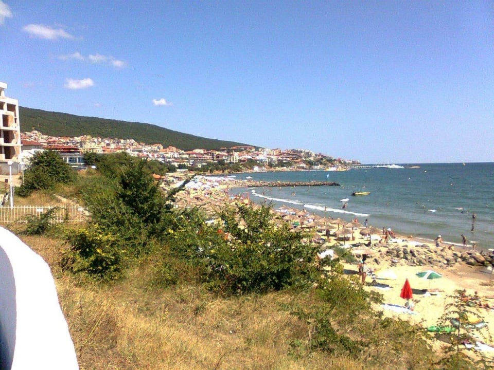 Ausblick von der Tribüne der Veranstaltungsbühne Hotel Sineva Beach