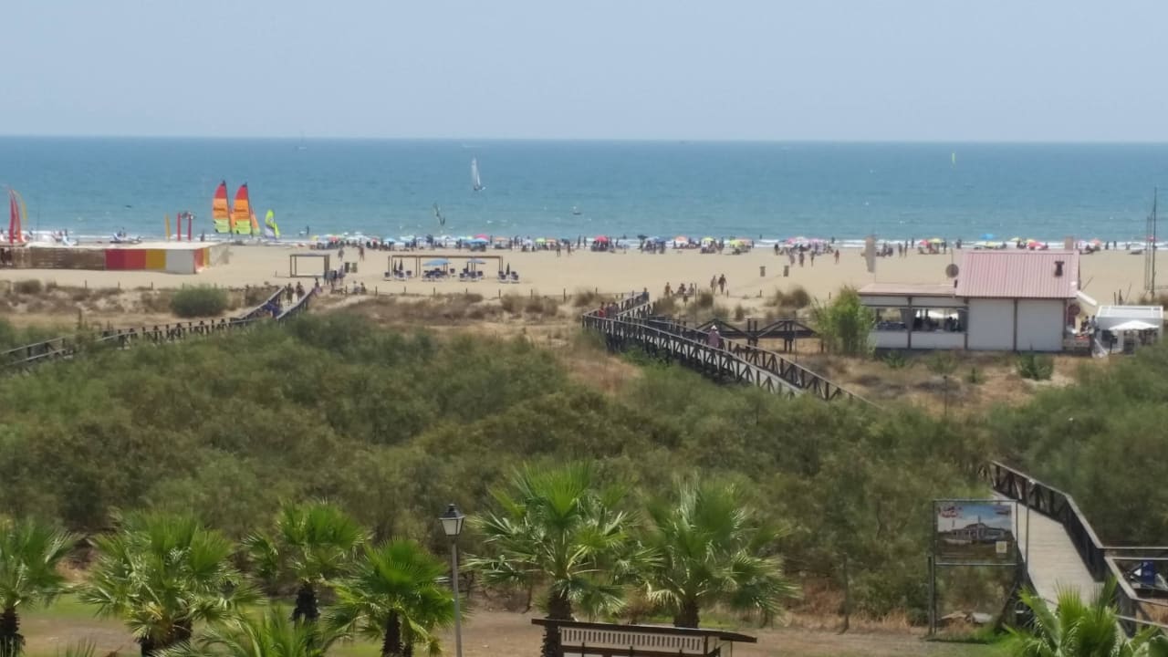 Strand Playacanela Hotel