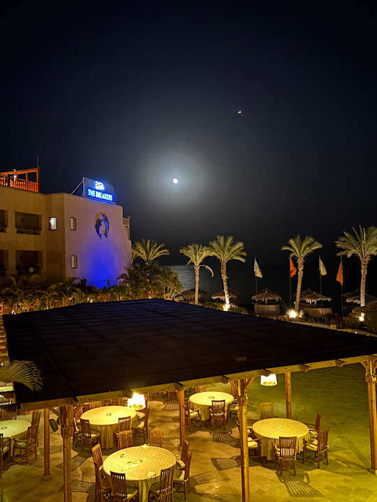 Gastro The Breakers Diving & Surfing Lodge