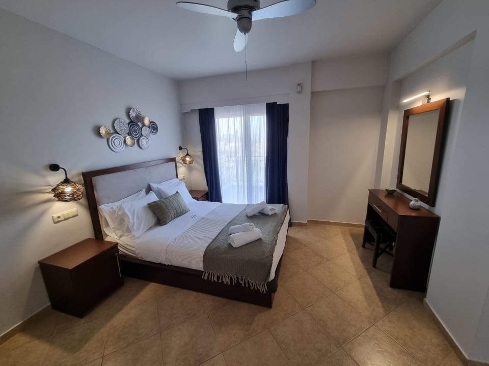 Zimmer GreenHill Holiday Suites Sarti