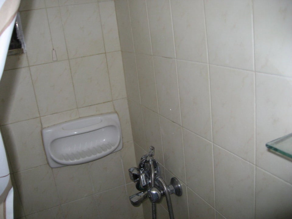 Bad alt und eklig Olive Garden Hotel