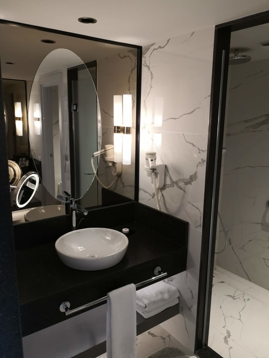 Zimmer Arum Barut Collection