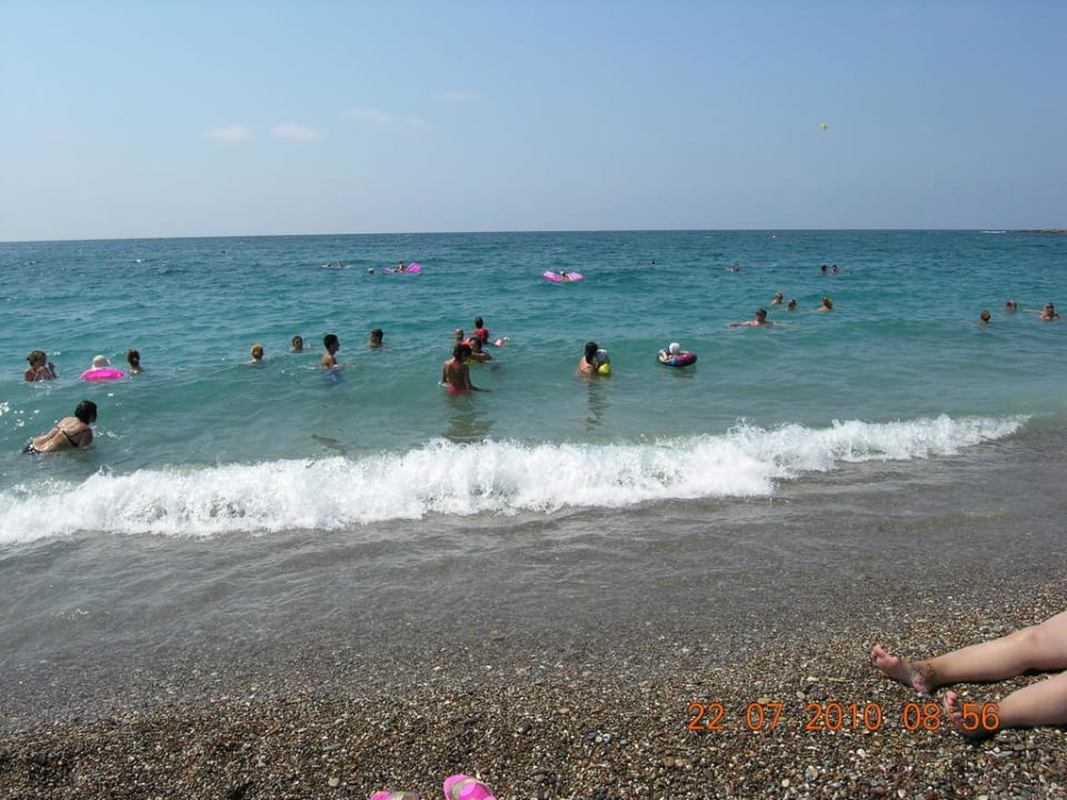 Feiner Kiesstrand  Mira Meridia Beach Hotel