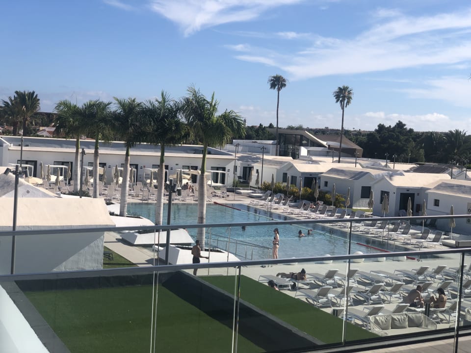 Pool Club Maspalomas Suites & SPA