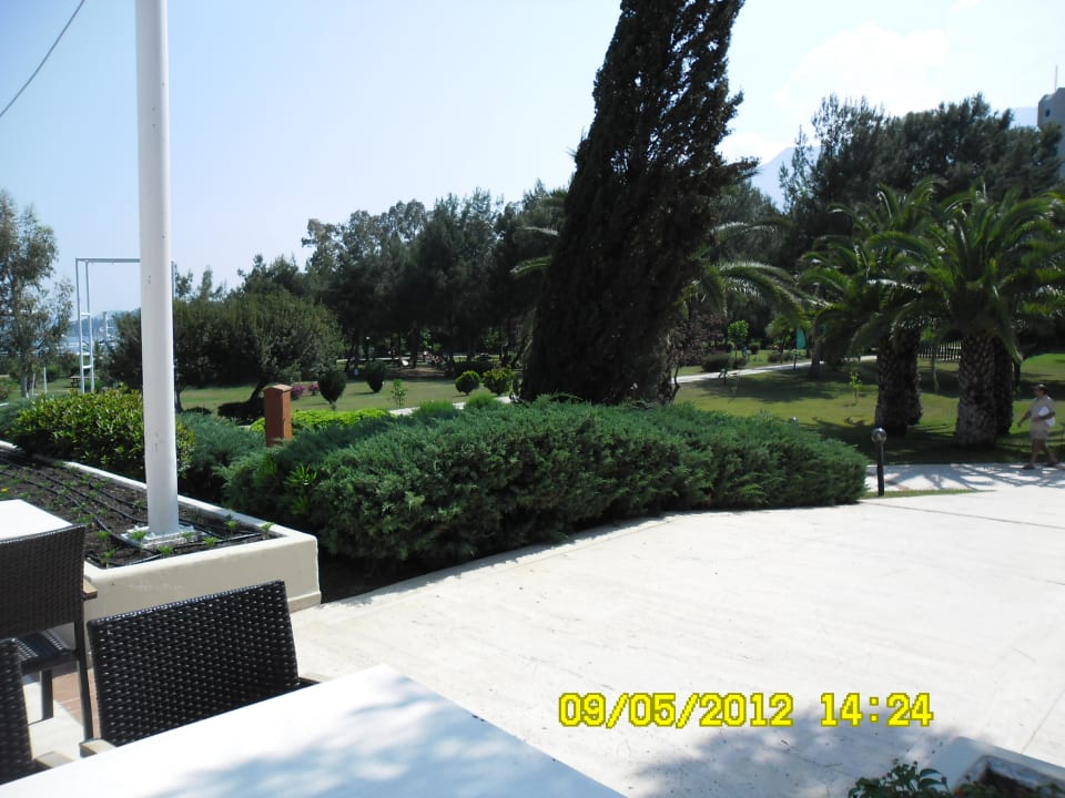 Die wirklich schöne Gartenanlage Mirage Park Resort